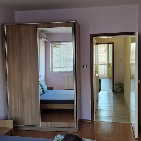 за гости мира Apartment *