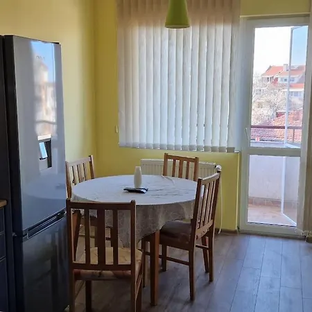 за гости мира Apartment *
